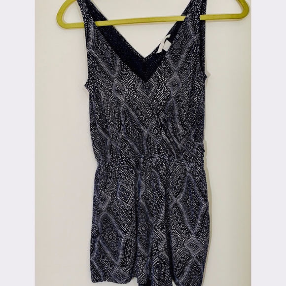 H&M Pants - H&M Navy and White Patterned Romper; S
